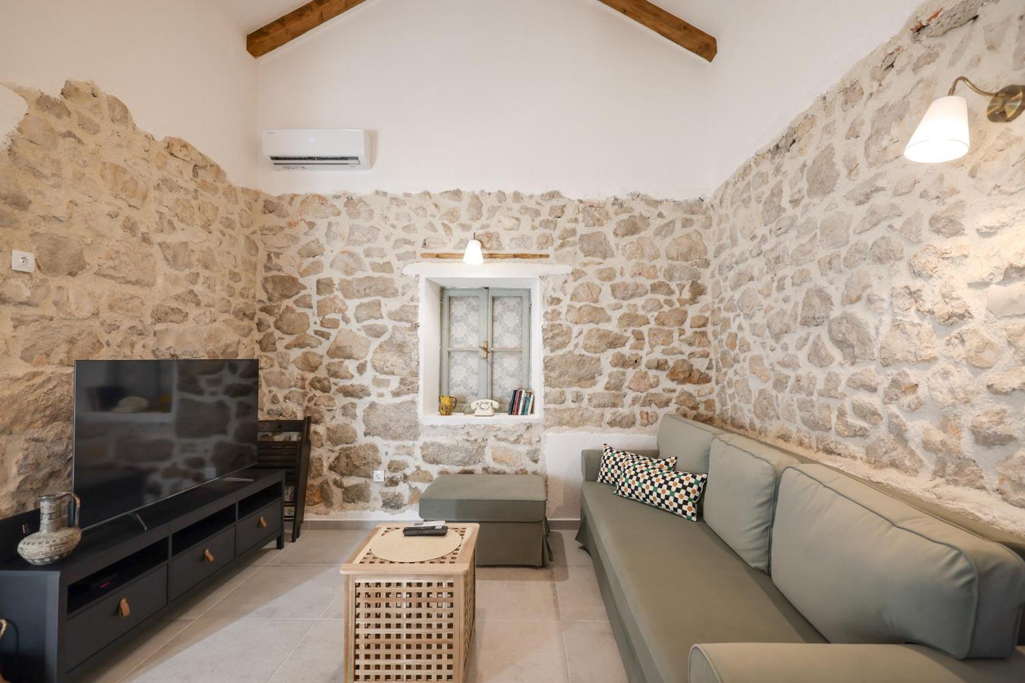Vila Stone House Lole Ražanac Exteriér fotografie
